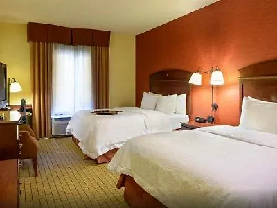 Hampton And At Grand Prairie Hotel Peoria